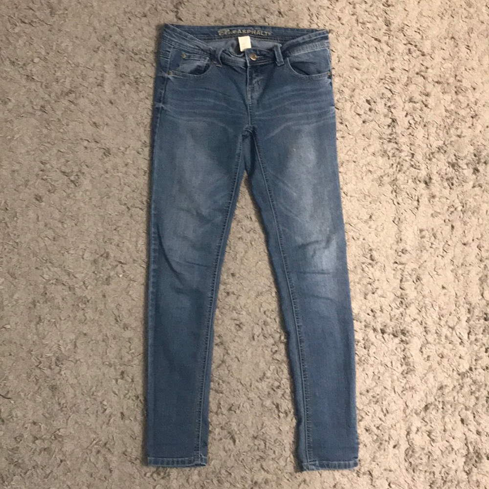 ⭐️ Skinny jeans